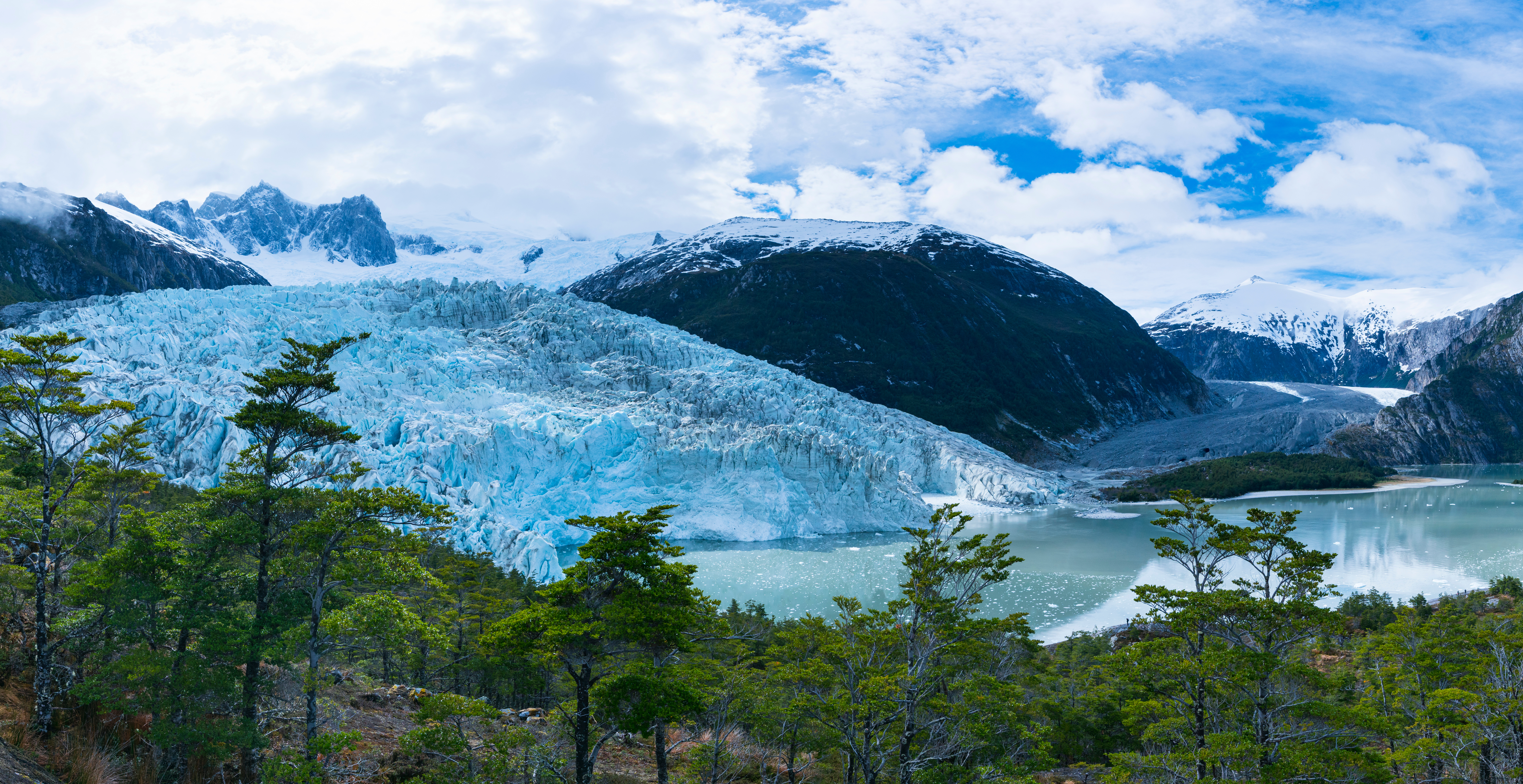 tourhub | Exodus Adventure Travels | Essential Patagonia: Fjords & Torres del Paine 